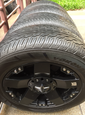 ล้อ XD Rockstar ขอบ20 สภาพสวย ไม่มีซ่อม พร้อมยาง Yokohama 275 55 20 ปี14 ดอกเต็ม ใช้กันยาว ราคาไม่แพง