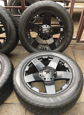 ล้อ XD Rockstar ขอบ20 สภาพสวย ไม่มีซ่อม พร้อมยาง Yokohama 275 55 20 ปี14 ดอกเต็ม ใช้กันยาว ราคาไม่แพง