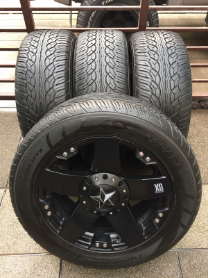 ล้อ XD Rockstar ขอบ20 สภาพสวย ไม่มีซ่อม พร้อมยาง Yokohama 275 55 20 ปี14 ดอกเต็ม ใช้กันยาว ราคาไม่แพง