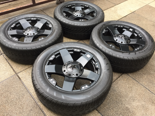 ล้อ XD Rockstar ขอบ20 สภาพสวย ไม่มีซ่อม พร้อมยาง Yokohama 275 55 20 ปี14 ดอกเต็ม ใช้กันยาว ราคาไม่แพง