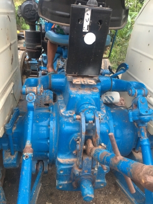 รถไถฟ๊อต 6600T5พร้อมเล่มทะเบียน อุปกรครบมีผานหน้าและผานหลังมีผานยกล่องไห้ราคา370000 รถไถฟ๊อต 6600T5พร้อมเล่มทะเบียน อุปกรครบมีผานหน้าและผานหลังมีผานยกล่องไห้ราคา370000