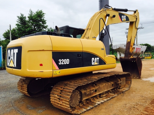 ขายรถแบคโฮ CAT 320 D JAPAN ไมล์ 9000 ชม.ราคา 1950000