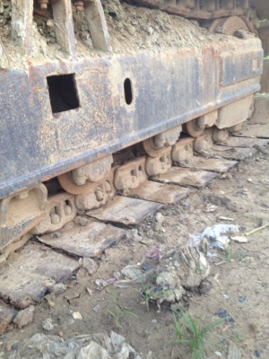 แบคโฮ KOMUTSU PC200-3 เครื่องเดิม คอนโทรนสั้น ราคาโทรคุย ส่งฟรีรัศมี 400 กม.จาก เมืองพิษณุโลก