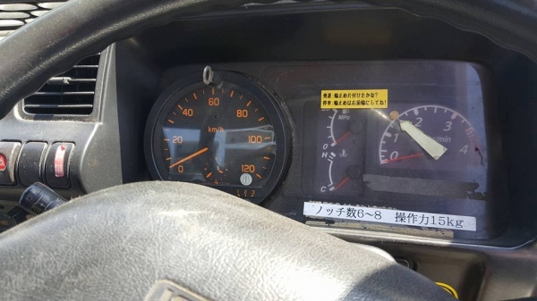 FROM JAPANหัวเก๋งรถบรรทุก6ล้อกลางCABIN ISUZU NPR72L*หัวการ์ตูน* (รุ่นใหม่ยกหัวได้ /มีแหนบ /มีคัสซี /มีฐานล่าง)ราคาเพียง 79,000 บาท