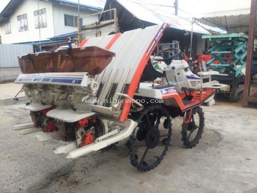 รถปลูกข้าวดำนานั่งขับ รหัสสินค้า : 80904402 ยี่ห้อ : KUBOTA รุ่น : S1-400R