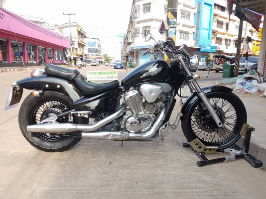 ขายคับ HONDA STEED400 เดิมๆ สีสวยพึงเก็บงาน โครเมี่ยมเงา ทะเบียนพร้อมโอนไม่ขาด ราคา 82500 บาท ส่งได้ทั่วไทยคับ สนใจติดต่อ 081-0578282 FACEBOOK ชาญณรงค์ ป๊อป ชัยอมฤต ไอดีไลน์ POPBIGBIKESAKON คับ สนใจรถสวย ถูก ดี ต้อง POP BIGBIKE SAKONNAKHON คับ คลิปวิดีโอ