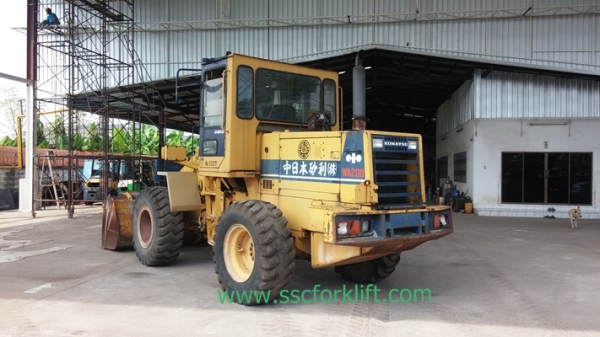 ขายรถตัก KOMATSU WA200-1 นำเข้าจากญี่ปุ่น