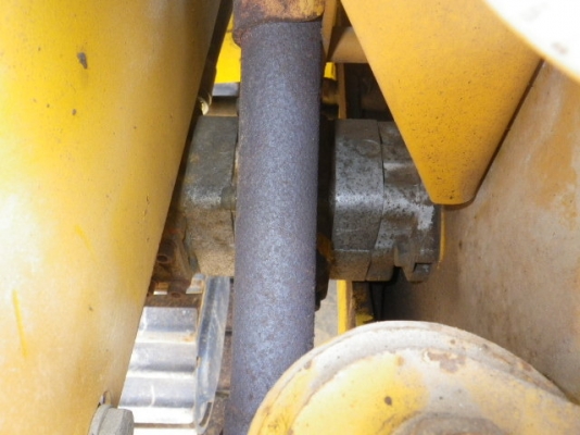 Komatsu PC40-6 เก่าญี่ปุ่น ตู้เก๋ง รถสวย แทรคเหล็ก