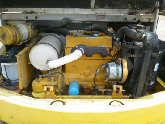 Komatsu PC40-6 เก่าญี่ปุ่น ตู้เก๋ง รถสวย แทรคเหล็ก