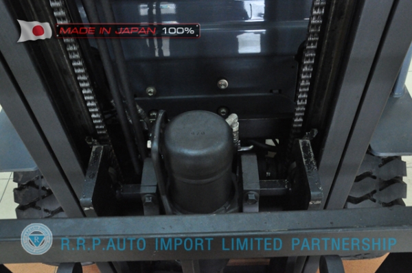 ขายรถโฟล์คลิฟท์มือสอง TOYOTA รุ่น  8FG15-11920 ราคา 295,000 บาท นำเข้าจากประเทศญี่ปุ่น 100\% ไม่เคยใช้งานในไทย