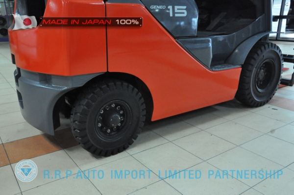 ขายรถโฟล์คลิฟท์มือสอง TOYOTA รุ่น  8FG15-11920 ราคา 295,000 บาท นำเข้าจากประเทศญี่ปุ่น 100\% ไม่เคยใช้งานในไทย