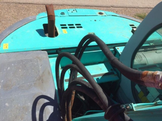 ขายรถแบคโฮ KOBELCO SK135SR YY04 รถนอกนำเข้าจากญี่ปุ่น สภาพสวยพร้อมใช้งาน มีVDOการทำงานครับ ขายรถแบคโฮ KOBELCO SK135SR YY04 รถนอกนำเข้าจากญี่ปุ่น สภาพสวยพร้อมใช้งาน มีVDOการทำงานครับ