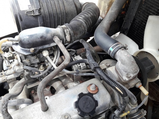 ขายรถยก TOYOTA 6FG20 เครื่องเบนซิน 5k เสาสูง 3 เมตร ยกได้ 2 ตัน เกียร์ธรรมดา รถนอกนำเข้า ติดต่อ 098-7962549