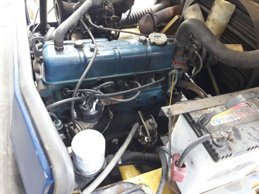 ขายรถยก KOMATSU 6FG20-11 เครื่องเบนซิน  เสาสูง 4 เมตร ยกได้ 2 ตัน เกียร์ธรรมดา รถนอกนำเข้า ติดต่อ 098-7962549