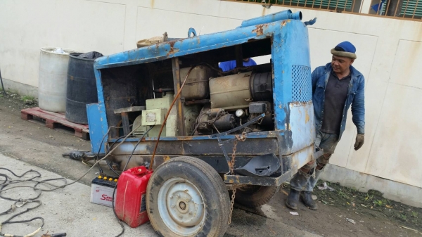 ขาย เครื่องเชื่อม / เครื่องปั่นไฟ 220 โวลท์ เชื่อมได้ 2-3 หัว ปั่นไฟ ขนาด 3 KW พร้อมหางเทลเลอร์