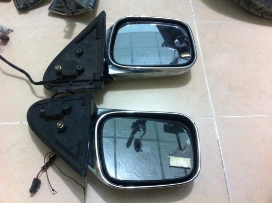 กระจกมองข้างไฟฟ้า 5สาย isuzu mu ใส่ tfr dragon cameo คู่ละ5000บาท กระจกมองข้างไฟฟ้า 5สาย isuzu mu ใส่ tfr dragon cameo คู่ละ5000บาท