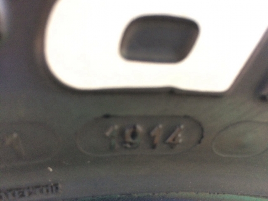 ยาง bf all 275/65/17 ปี 14 ยาง bf all 275/65/17 ปี 14