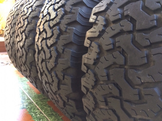 ยาง bf all 275/65/17 ปี 14 ยาง bf all 275/65/17 ปี 14