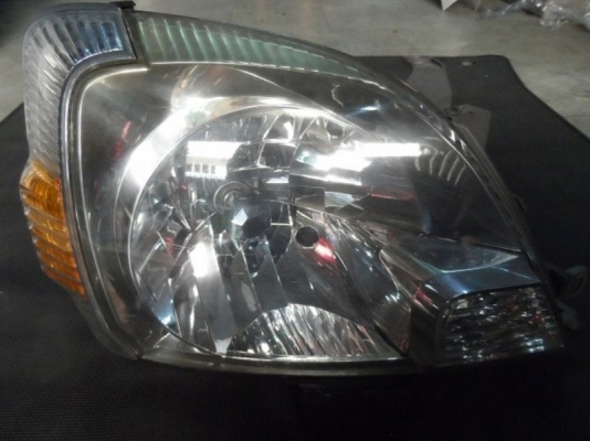 ไฟหน้ารถยนต์มือสอง โตโยต้า รีเจียส ของแท้นำเข้าจากญี่ปุ่น