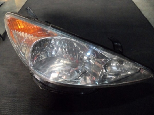 ไฟหน้ารถยนต์มือสอง ซีนอน ครบชุด โตโยต้า เอสติม่า ตัวแรก ของแท้นำเข้าจากญี่ปุ่น