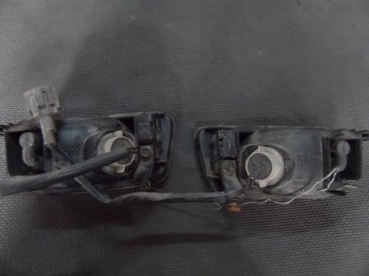 ไฟข้างกันชน นิสสัน เซฟิโร่ เอ 32  ของแท้นำเข้าจากญี่ปุ่น