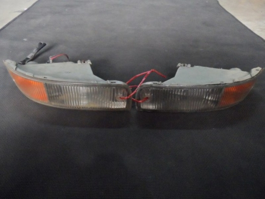 ไฟในกันชน โตโยต้า โคโรน่า เอสที 192   ของแท้นำเข้าจากญี่ปุ่น