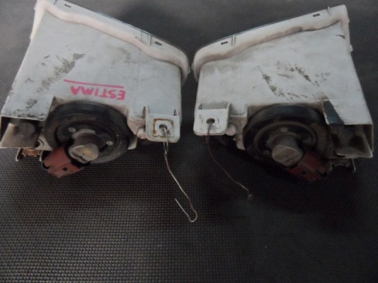 Sportlight สปอตไลท์ ไฟตัดหมอก โตโยต้า เอสติม่า รุ่นแรก ปี 2004 ของแท้นำเข้าจากญี่ปุ่น