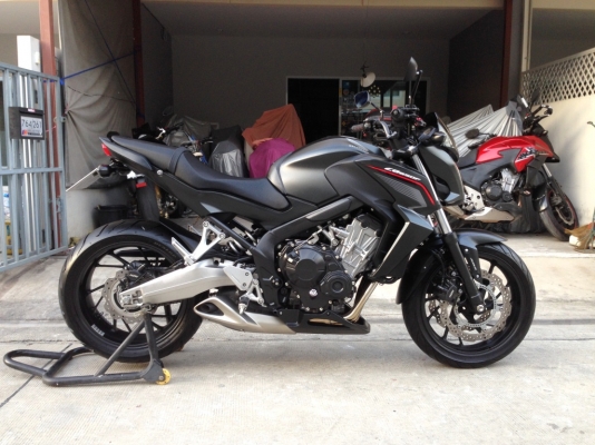 ((ดาวน์ 35000 )) ขาย CB650f ปี2014 สีดำ ไม่ล้ม ไม่แปะ ราคา235000บาท(รับเทริ์น)