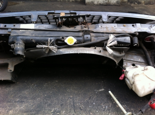 หม้อน้ำ isuzu mu ใส่ isuzu tfr cameo vega dragon  3000 บาท