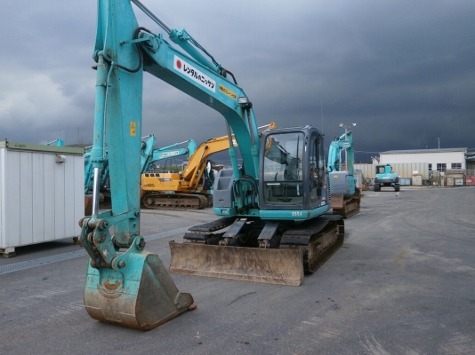 Kobelco SK135SR-1ES-YY04-09976 ปี 2007 สภาพสวยมาก ๆ นำเข้าจากญี่ปุ่น