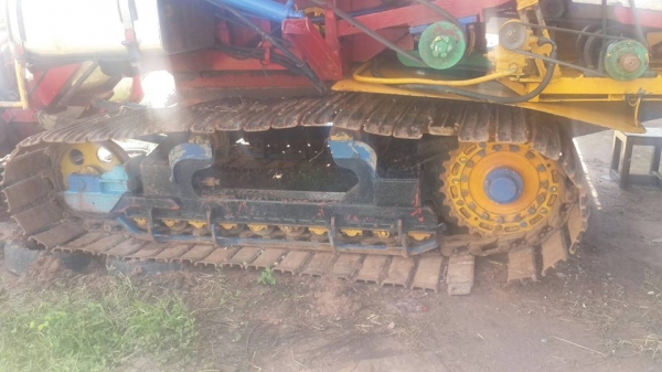 ขายรถเกี่ยวข้าว เกษตรพัฒนา เครื่อง195เทอร์โบว์ ช่างล่าง10 ระบบทำงานปกติ เช็คคอลงงานได้เลย