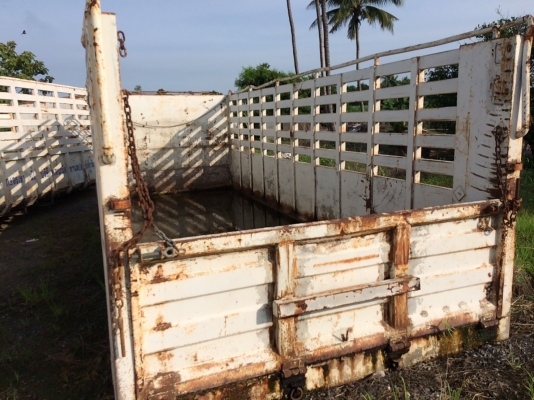 ประกาศขายด่วน กระบะรถ มี 5 กระบะ