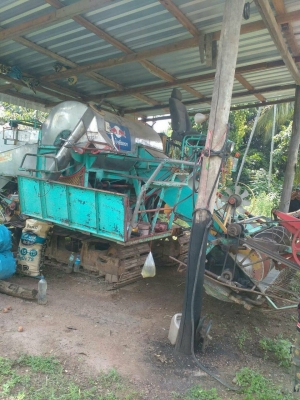 175,000 รถเกี่ยวข้าวลองกะสอบเครื่องฮีโน่185ตัวเดินแทรคเตอร์ปั้มใดกิ้น22