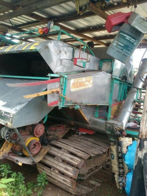 175,000 รถเกี่ยวข้าวลองกะสอบเครื่องฮีโน่185ตัวเดินแทรคเตอร์ปั้มใดกิ้น22