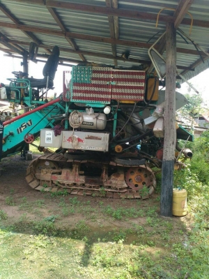 175,000 รถเกี่ยวข้าวลองกะสอบเครื่องฮีโน่185ตัวเดินแทรคเตอร์ปั้มใดกิ้น22