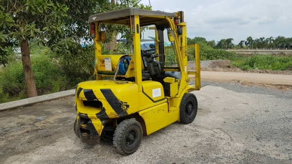 ขายด่วนรถยกKOMATSU FG20-14 ยก2ตันเสาสูง3เมตรยางตัน4เส้นระบบแก็สเมืองนอกกะจกปัดนำฝนรถนอกนำเข้ายังไม่เคยใช้งานในเมืองไทยเลย=รุ่นใหม่ขายถูกๆๆ