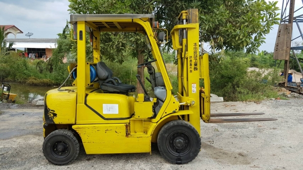 ขายด่วนรถยกKOMATSU FG20-14 ยก2ตันเสาสูง3เมตรยางตัน4เส้นระบบแก็สเมืองนอกกะจกปัดนำฝนรถนอกนำเข้ายังไม่เคยใช้งานในเมืองไทยเลย=รุ่นใหม่ขายถูกๆๆ