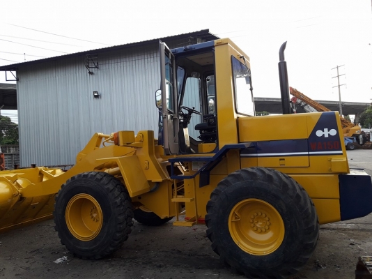 รถตักล้อยาง WA 150 ( แขนยาว ) นำเข้า100\% รถตักล้อยาง WA 150 ( แขนยาว ) นำเข้า100\%