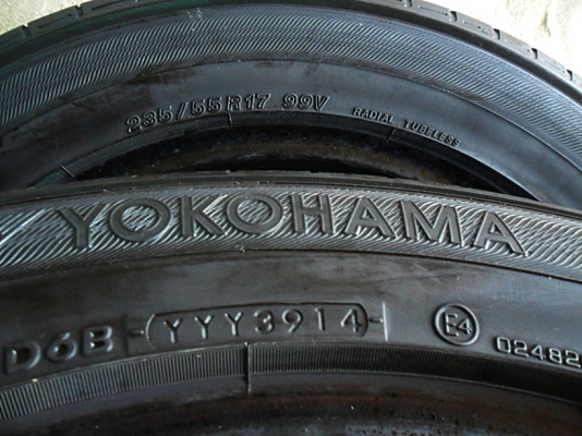 ยาง17 โยโกฮาม่า+ดันล็อป 235-55-R17ลงพื้นปี15 (4เส้น 2,900)
