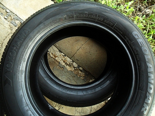 ยางขอบ18 โยโกฮาม่า 235-60-R18 ลงพื้นปี14 (4เส้น4,500) ดอกหนา1 ซม.