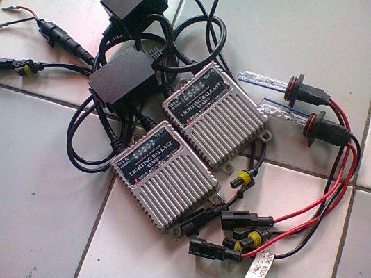 XENON HB4 9006 8000K