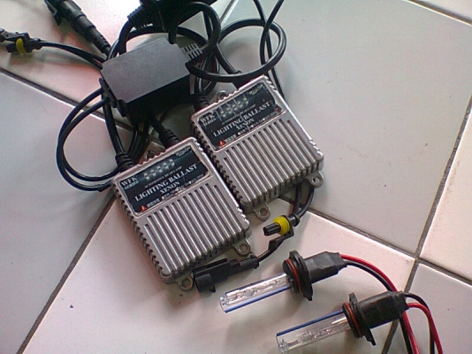 XENON HB4 9006 8000K XENON HB4 9006 8000K