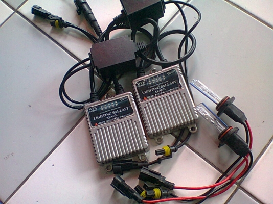 XENON HB4 9006 8000K XENON HB4 9006 8000K