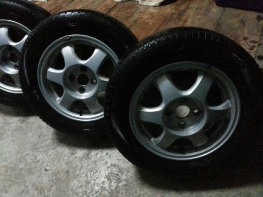 แม็กพร้อมยางมิชลินขอบ14นิ้ว