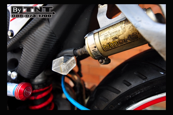 <TNT>ขาย Honda VFR(NC-30) 400 cc./ปี92/สีขาว/ทะเบียนแท้/แฟริ่งแต่ง..สวยๆ>>>>>คับ