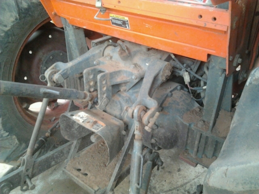 KUBOTA M5000 SU - 4WD 2 เพลา สวยจัดเหมือนใหม่ รถใช้งาน 610 ชม. อุปกรณ์มีครบมีใบมีดดันหน้า ผานพรวนดิน 3 ผานพรวนดิน 6 ผานขุดมันสำปะหลัง ช่วงล่างแน่น ยางสภาพดี 70\% พร้อมใช้งานได้เลยทันที เอกสารเล่มทะเบียนครบพร้อมโอนได้เลย ราคาต่อรองได้ครับ KUBOTA M5000 SU - 4WD 2 เพลา สวยจัดเหมือนใหม่ รถใช้งาน 610 ชม. อุปกรณ์มีครบมีใบมีดดันหน้า ผานพรวนดิน 3 ผานพรวนดิน 6 ผานขุดมันสำปะหลัง ช่วงล่างแน่น ยางสภาพดี 70\% พร้อมใช้งานได้เลยทันที เอกสารเล่มทะเบียนครบพร้อมโอนได้เลย ราคาต่อรองได้ครับ