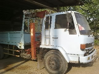 ขายรถ 6 ล้อใหญ่ ติดเครน 3 ตัน