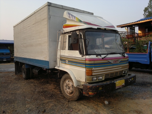 ขายรถ HINO GD 176 ยาง 6.50 เมตร