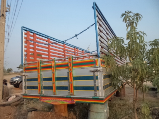 ขายกะบะรถ10ล้อเป็นของรถฮีโน่3H มีเนียมทั้งลูกสภาพสวยๆ