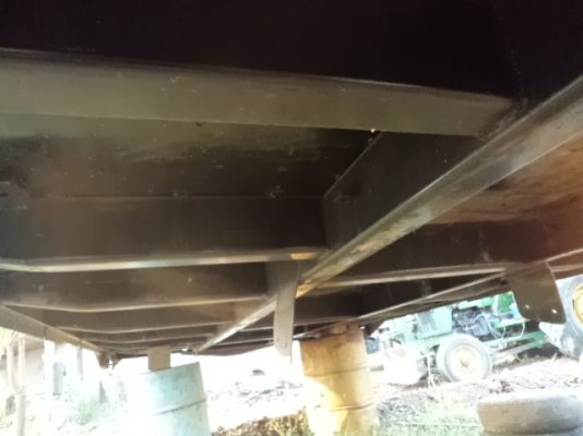 ขายกะบะรถ10ล้อเป็นของรถฮีโน่3H มีเนียมทั้งลูกสภาพสวยๆ